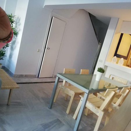 Marbella House Apartamento Duplex Exteriör bild