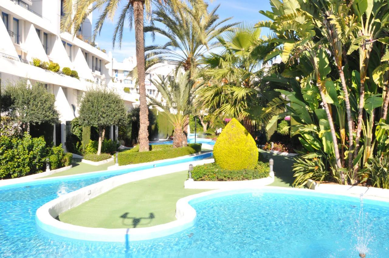 Marbella House Apartamento Duplex Exteriör bild