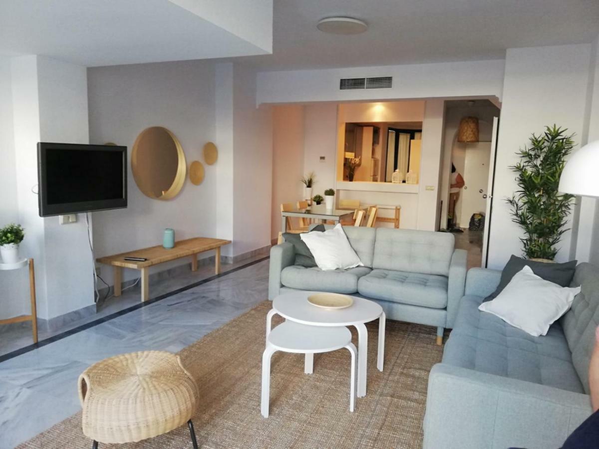 Marbella House Apartamento Duplex Exteriör bild