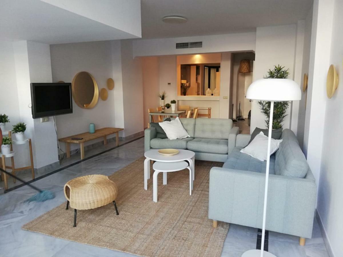 Marbella House Apartamento Duplex Exteriör bild